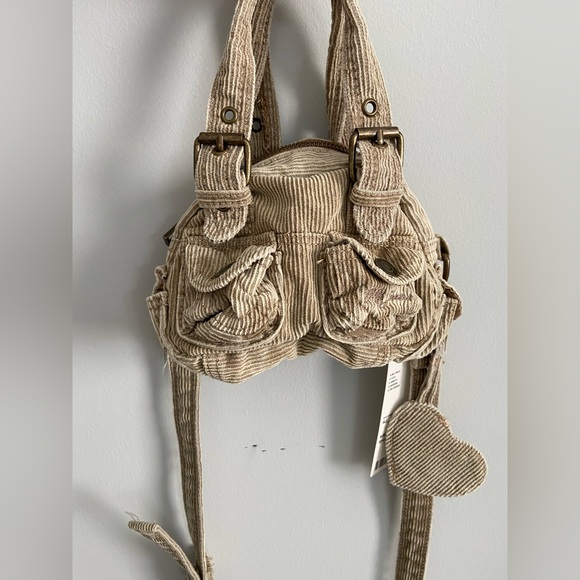 UO tan mini duffle - Picture 4 of 5